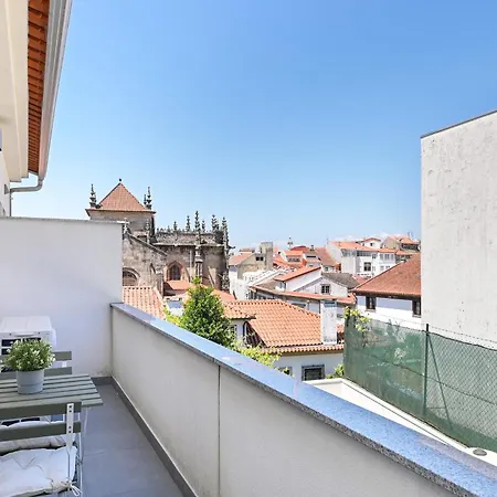 Ao Pe Da Se Next To Braga Cathedral By Se Apartamentos Appartement *